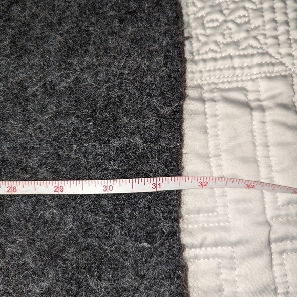 10 FEET Grey & Black Color Block Alpaca Knit Long Sweater Size Large - Picture 10 of 11